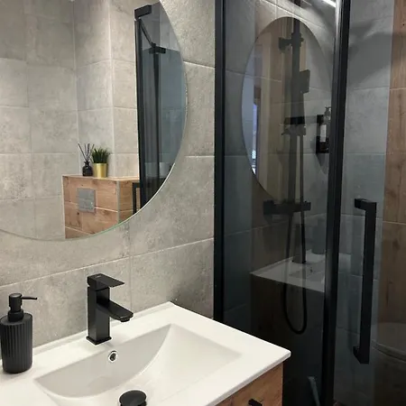 Apartment Lux - Z Jacuzzi I Sauna Nad Wisla