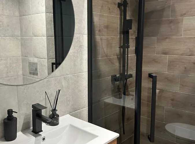 Lux - Z Jacuzzi I Sauna Nad Wisla * Ustron