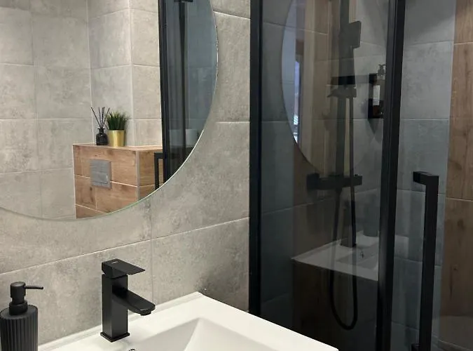 Apartment Lux - Z Jacuzzi I Sauna Nad Wisla